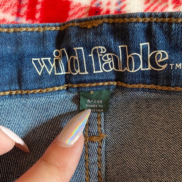 Shorts - Picture 3 of 3